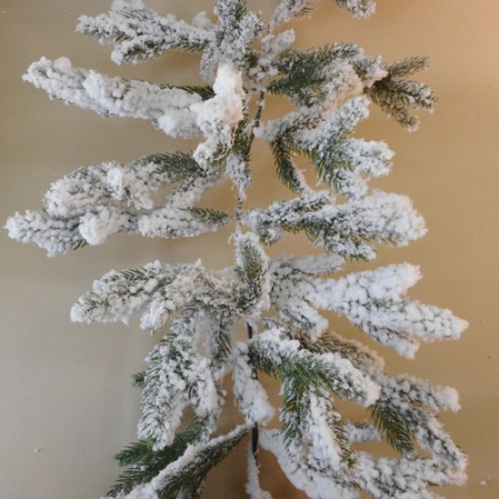 Luxury Pine Christmas Garland with Snow 2.75m - 18X065