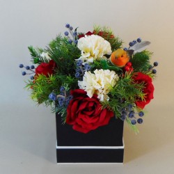 Jolly Robin Christmas Hat Box Flowers - X21092
