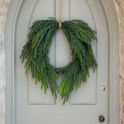Waxed Pine Wreath 61cm - X25070