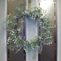 Luxury Christmas Wreath Frosted Gypsophila and Sleigh Bells - 16X054 