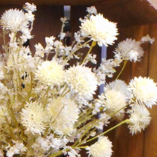 English Meadow Artificial Flowers Cream Cornflowers 47cm - M067 EE3