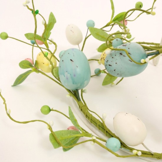 Easter Eggs and Berries Garland 140cm - EAS008 JJ1