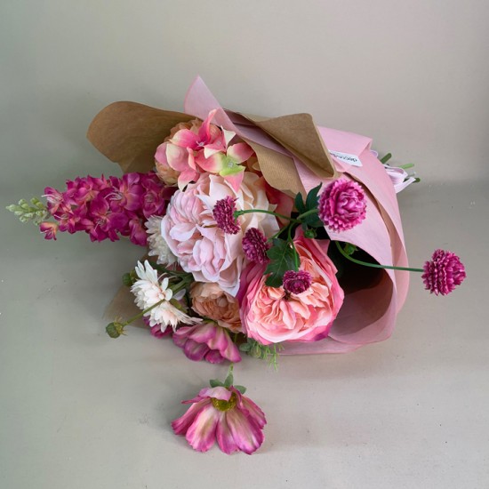 Artificial Flowers Hand Tied Bouquet Femme - ABV001 Artificial Flowers Hand Tied Bouquet Femme - ABV001