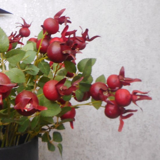 Artificial Rosehips Dark Red 46cm - R398 U4