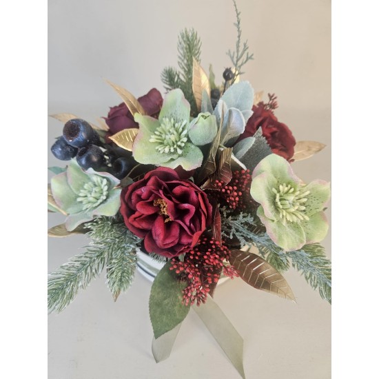 Paloma Christmas Hat Box Flowers - X21093