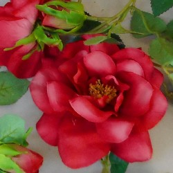 Artificial Flowers Garden Roses Garland Red 180cm - R894 O1