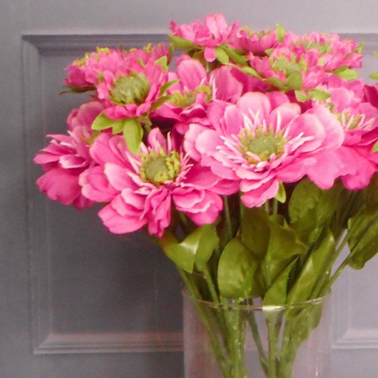 Zinnia and Bud Hot Pink 43.5cm - Z039 S3
