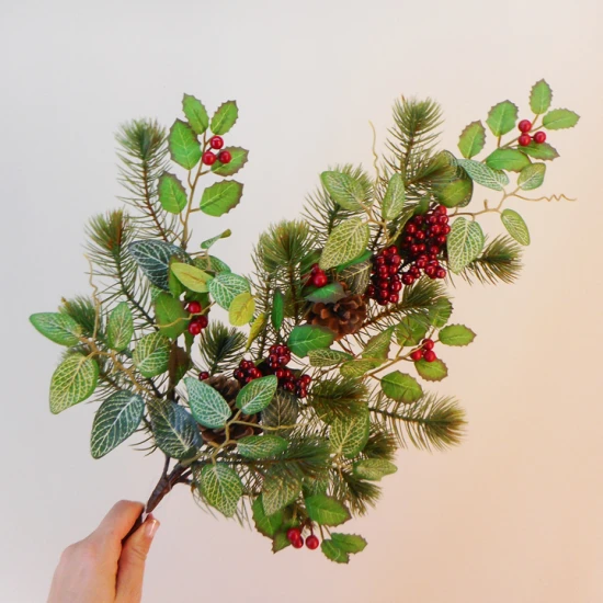 Askham Christmas Greenery and Berries Spray 69cm - X23032 BAY4C
