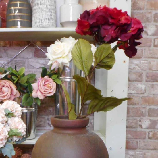 Artificial Hydrangeas Red 68cm - H113 F4