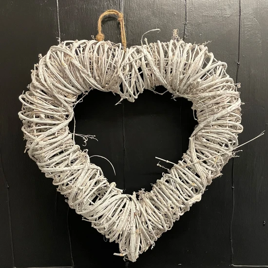 White Rustic Wicker Heart 50cm - BKT006 