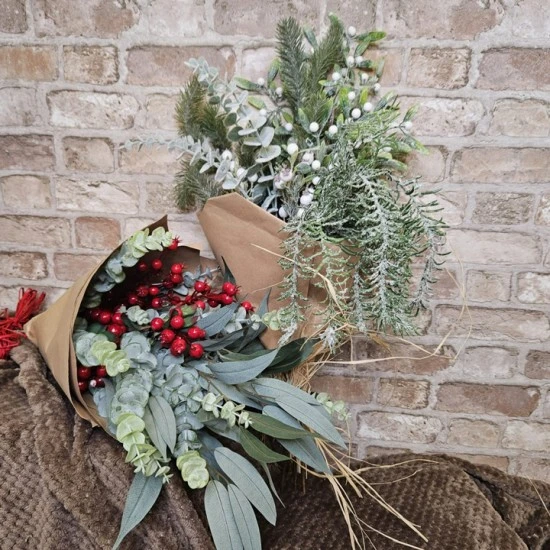 Angelica Christmas Budget Bouquet - ABV076 Created by Kirsty and Chloe