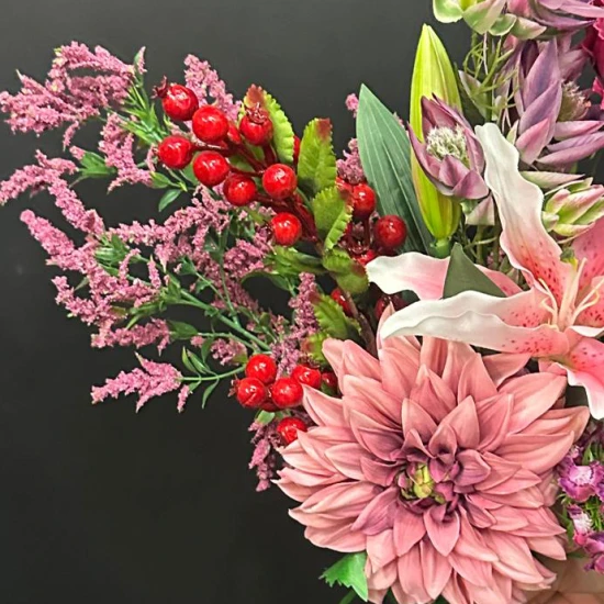  The Cosmopolitan Faux Flowers Bouquet - DFB006