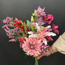  The Cosmopolitan Faux Flowers Bouquet - DFB006