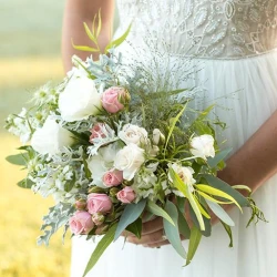 Holly Chapple 10cm Egg - HOL014 