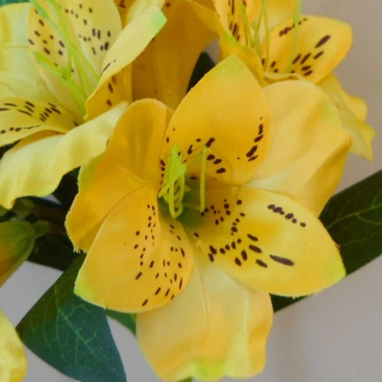 Artificial Alstroemeria Stem Yellow 48cm  - A053 A4