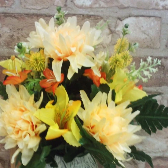 Artificial Chrysanthmums and Alstroemeria Posy Yellow 36cm - R724 U1