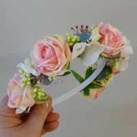 Flower Crowns and Hair Bands