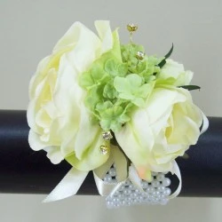 Rose Wrist Corsage Cream Green - WCOR005